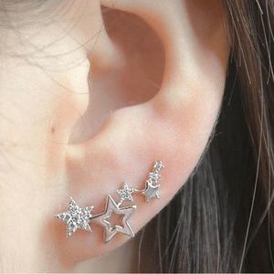 HUGE SALE! UNIQUE RHINESTONE STAR STUD EARRINGS SILVER TONE BRAND NEW!